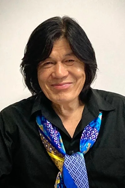 審査委員長：河口洋一郎氏