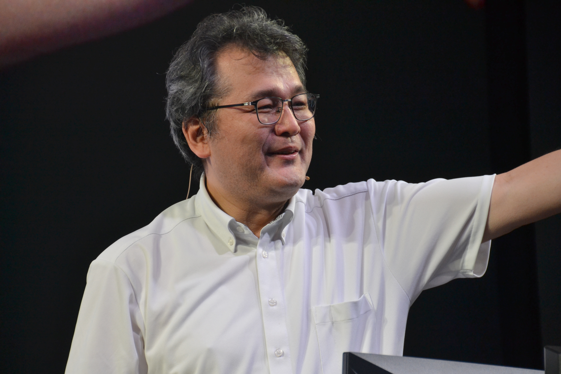 新清士氏