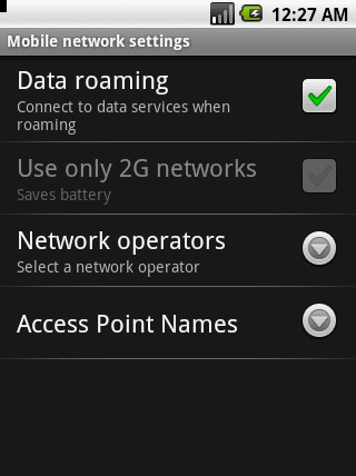 続いてパケット通信の設定を行おう。設定画面で［Wireless controls］→［Mobile networks］→［Access Point Names］の順にタップ