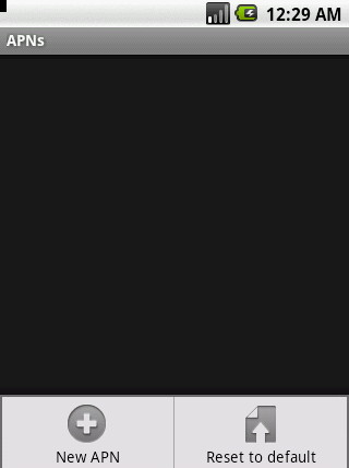 メニューボタンを押して［New APN］アイコンをタップ