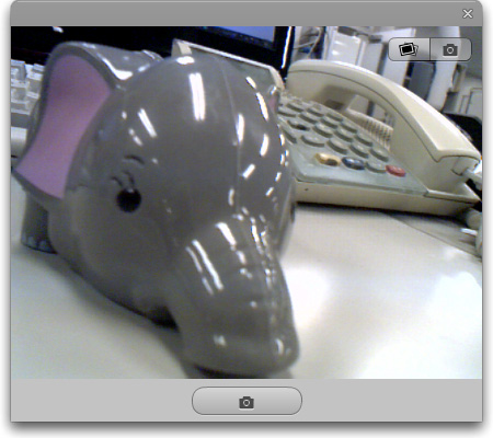 Webカメラを使って撮影した写真をそのまま“Twitpic”へ投稿できる