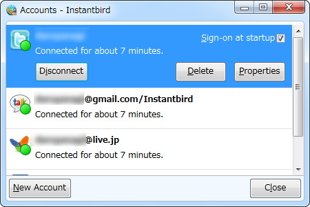“Windows Live Messenger”“Yahoo!メッセンジャー”などに対応。TwitterやFacebookも利用できる