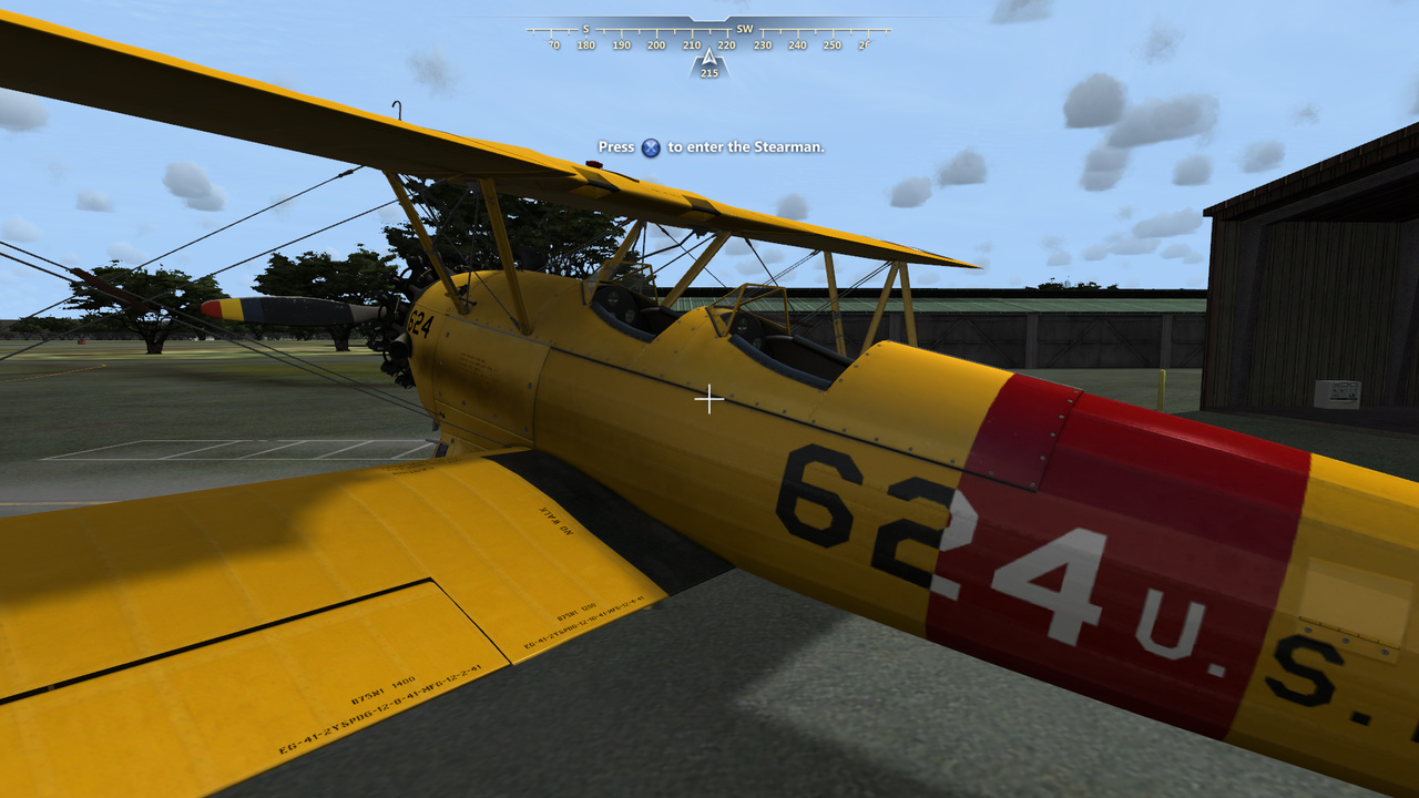 飛行機の周りを歩き回り、細部の作り込みにウットリ