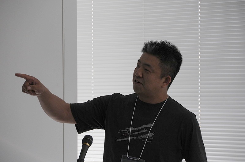 （株）スマイルブームの小林貴樹氏。ニンテンドーDSi/3DS用BASIC「プチコンmkII」の開発者だ