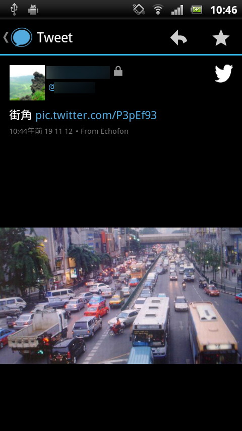 ツイートに含まれる画像はタイムライン上でサムネイル表示され、ツイートを選択すると詳細画面で画像を拡大表示して閲覧可能