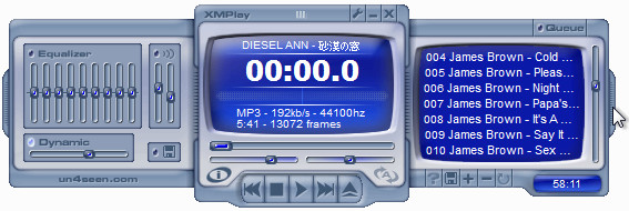 イコライザーとプレイリストを引き出せる