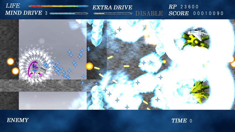 MIND DRIVEは敵弾を凍らせて無効化するだけでなく、一時的ながら無敵にもなる。緊急回避と攻撃強化の両面で使える