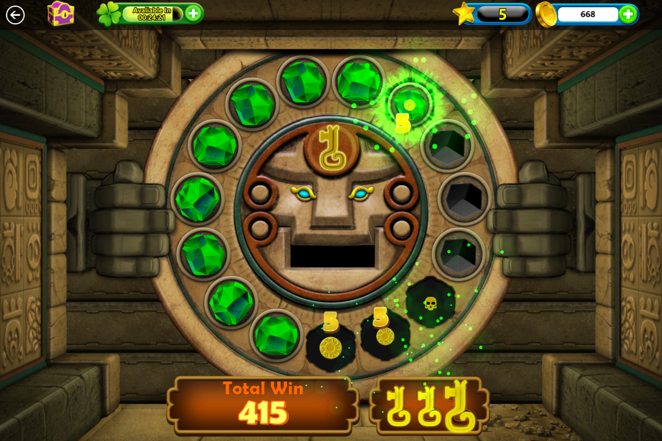 ファーストステージ“Treasure of Ancients”は、密林の奥深くに佇む古い寺院の宝を狙うトレジャーハンターが題材。大当たりになると寺院に潜入するイベントが始まる