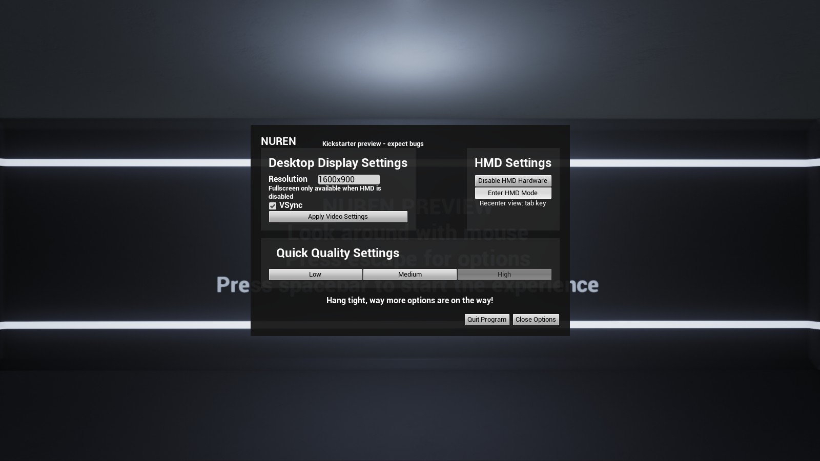 起動後、［Esc］キーを押すとメニューが開く。ここから右の設定で“Enter HMD Mode”を選んだ後に、左の設定に現れる“Full Screen”を選択（このスクリーンショットではまだ表示されていない）。続いて右に現れる［Enable HMD］ボタンを押すとOculus用のコンテンツが全画面で広がる