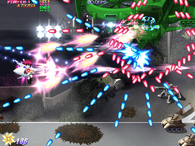 ロックショットは敵機を自動的にロックオンするので敵弾を避けながら攻撃しやすい