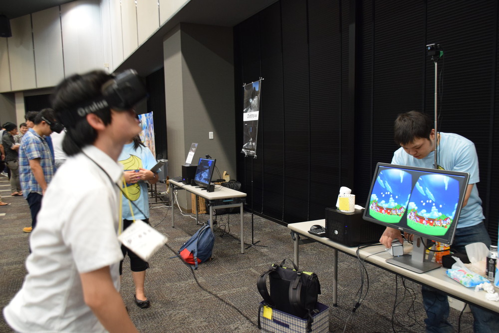 大量に飛んでくるマシュマロをキャッチする「スーパーマシュマロcatch!!」