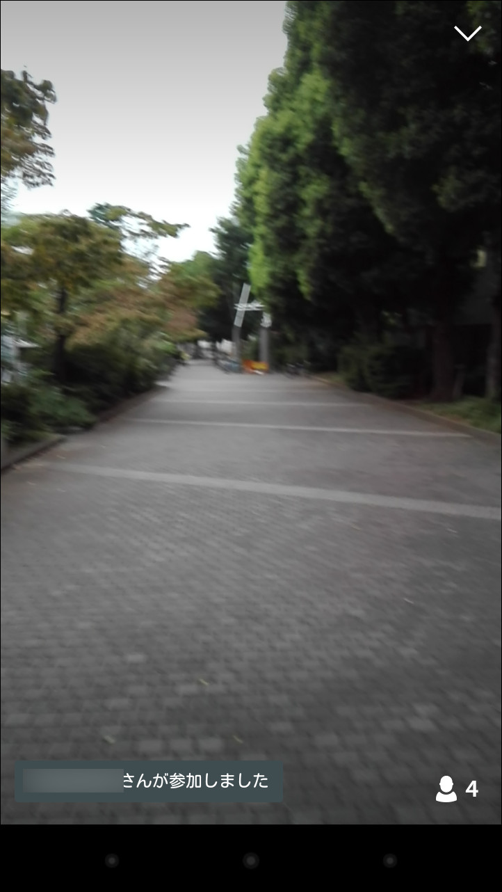 画面右下の数字で視聴者の人数を確認でき、人型アイコンをタップすれば視聴者のアカウントを一覧可能