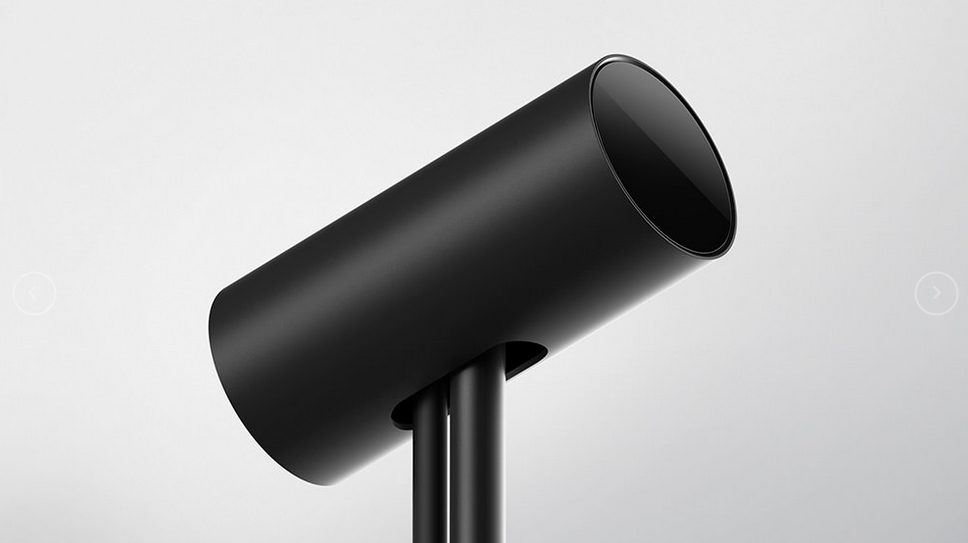 製品版のトラッキング・カメラとして発表されているもの。性能向上もさることながら、見た目もスタイリッシュになっている