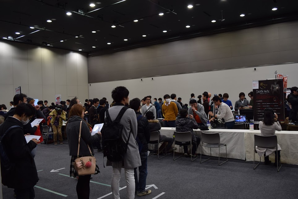 地下1階ということもあり熱気が篭もっていた会場