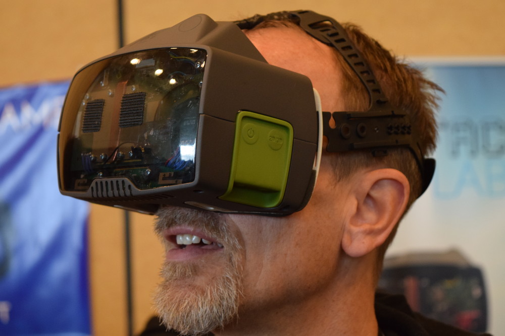 GameFace。GDCで展示していたのは昨年E3で展示したものと同じプロトタイプで、今後さらに強化される予定とのこと