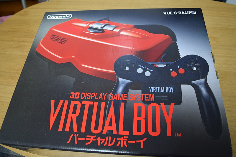 噂のデバイスが入った箱